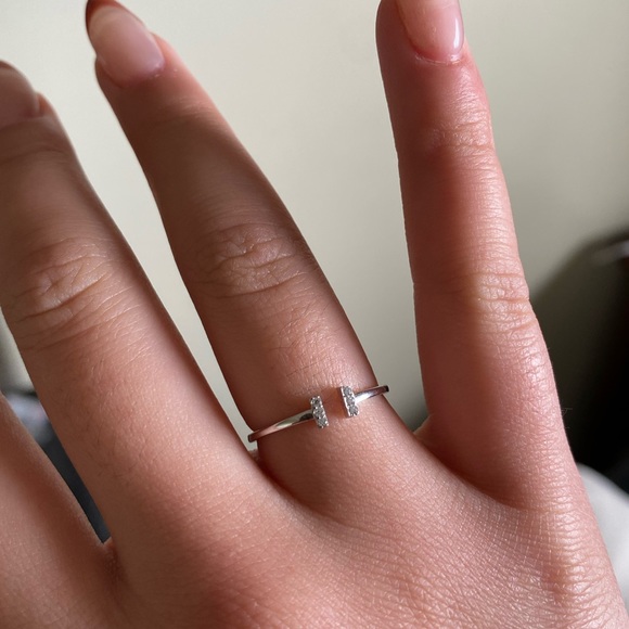 Sterling Silver Dainty Open ring -size 7-8 - Picture 2 of 5